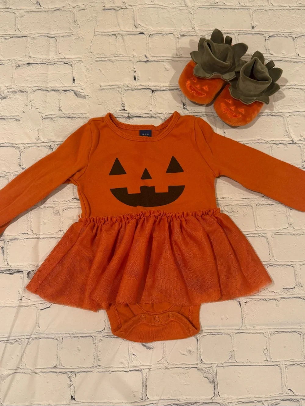 Old Navy Halloween Pumpkin Skirted Baby Bodysuit 6-12 Months